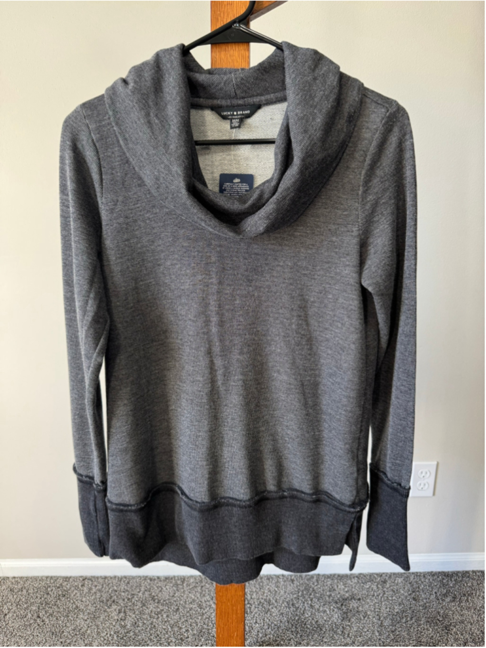 Women's Lucky Brand Cowl Neck Sweatshirt Grey Size M NWT